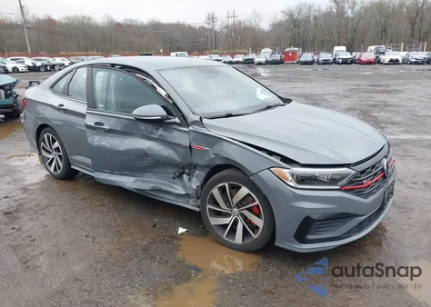 2019 Volkswagen Jetta Gli 2.0T 35Th Anniversary Edition/2.0T Autobahn/2.0T S from USA, damaged, VIN 3VW6T7BU2KM192710